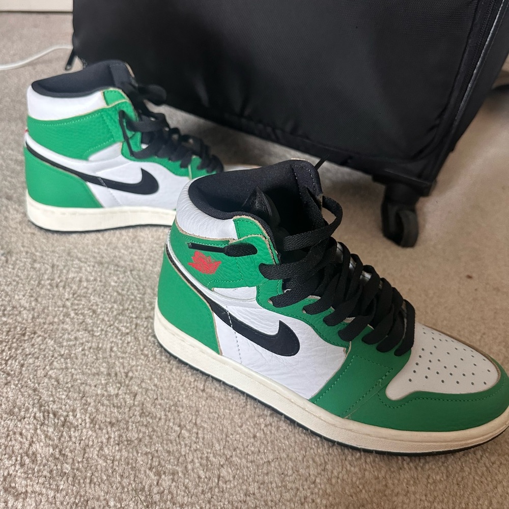 Women’s Air Jordan 1 Retro High OG ‘Lucky Green’